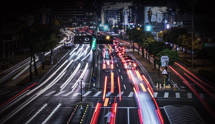 構(gòu)建車(chē)路云協(xié)同新型交通新生態(tài)
